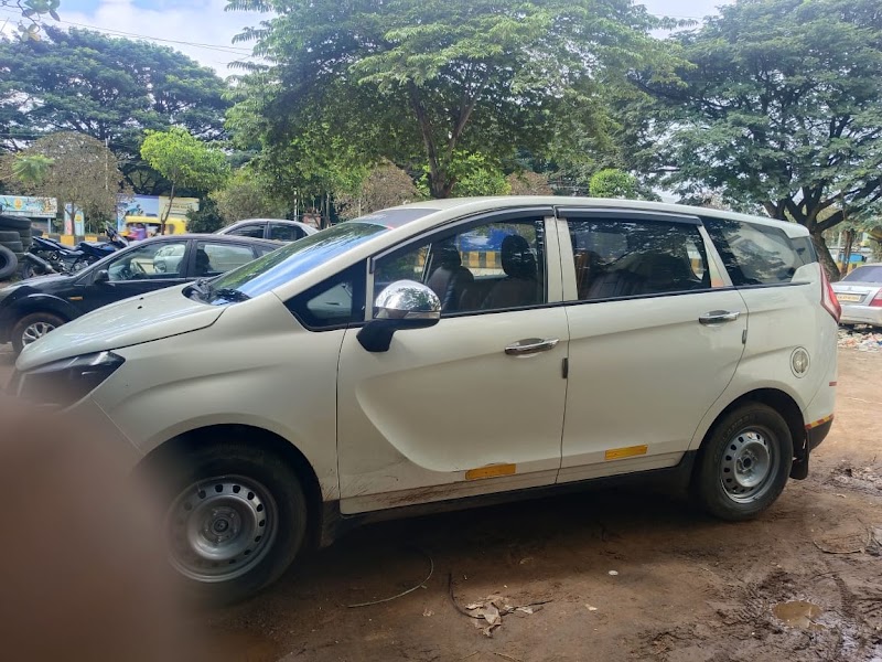 A5 Star Cab - A5 Star Cab, Gokul Hotel, Guru Complex, PB Rd, Ellamma Nagar, Shankar Vihar, Davangere, Karnataka 577006, India