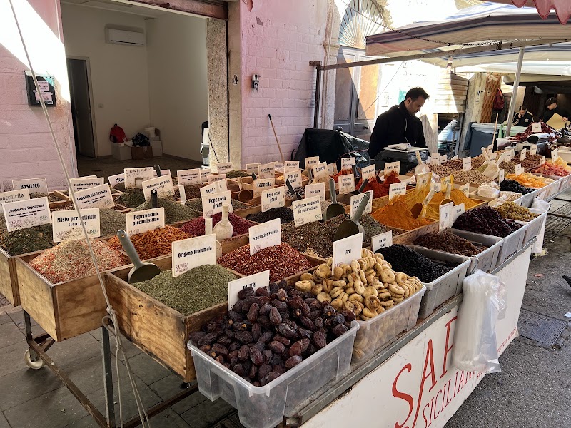Ortigia Street Market - Ortigia Street Market, Vicolo Bagnara, 96100 Siracusa SR, Italy