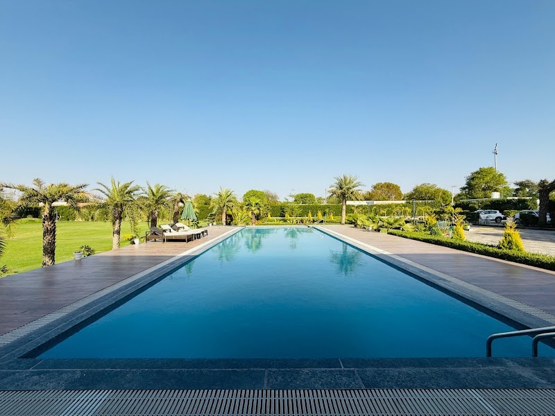 Royal Stay farmhouse Gurgaon - Royal Stay farmhouse Gurgaon, Ansal aravali hills, sohna road, near PATHWAYS WORLD SCHOOL, Gurugram, Haryana 122102, India