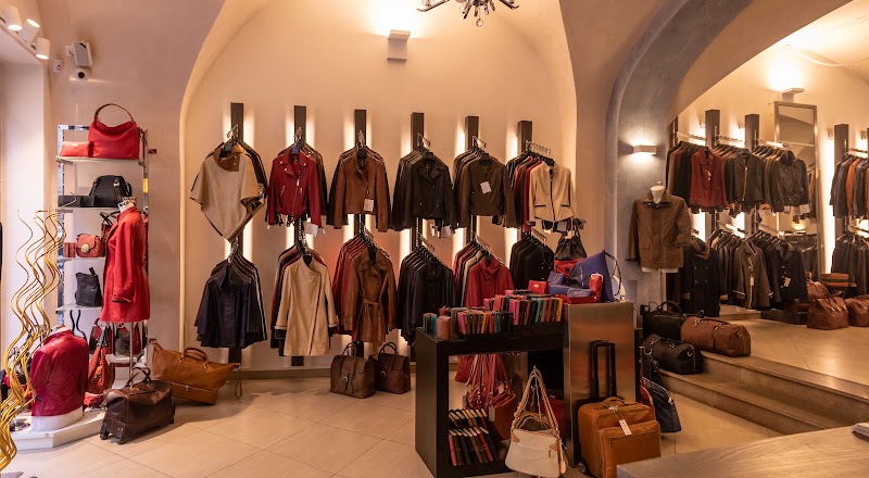 AJ Leather Factory - AJ Leather Factory, Borgo dei Greci, 14, 50122 Firenze FI, Italy