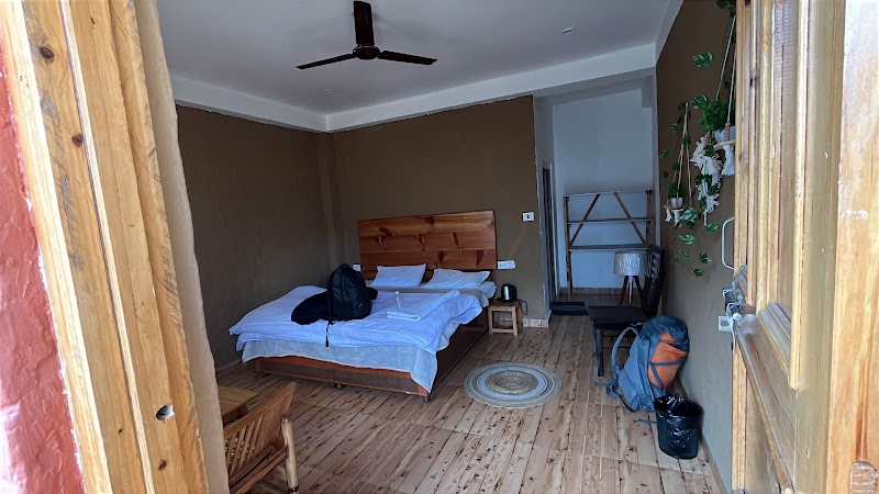 The Void Tirthan - Workation from Mountains, Home stay, Coliving, Co-working & Cafe - The Void Tirthan - Workation from Mountains, Home stay, Coliving, Co-working & Cafe Tirthan valley, Kulthi, Gushaini, Tindar, Himachal Pradesh 175123, India