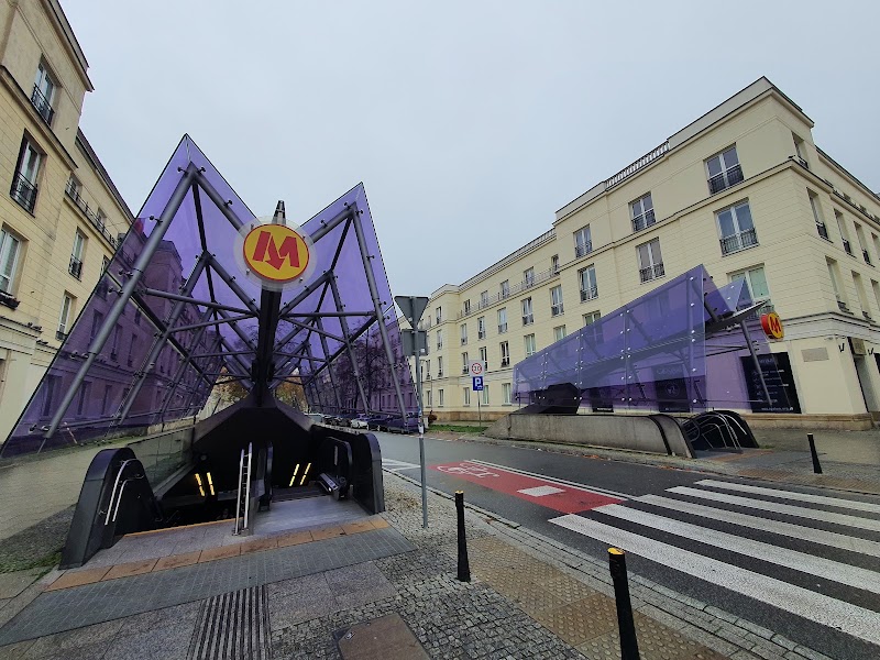 Nowy Świat-Uniwersytet - Nowy Świat-Uniwersytet, Nowy Świat 0, 00-046 Warszawa, Poland