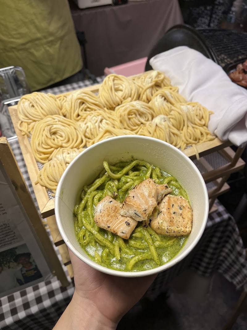 Augusta Fresh Pasta พาสต้าโรมันเส้นสด - Augusta Fresh Pasta พาสต้าโรมันเส้นสด, ตลาดนัดรถไฟ, Thanon Srinagarindra, Khwaeng Nong Bon, Khet Prawet, Krung Thep Maha Nakhon 10250, Thailand