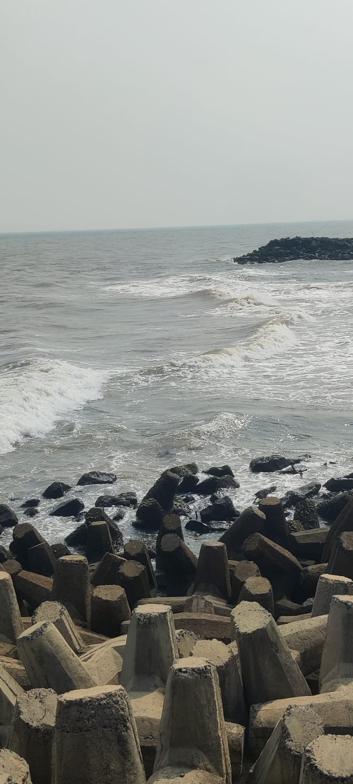Rock beach view point - Rock beach view point 85F5+PV4, Pynampuram, India