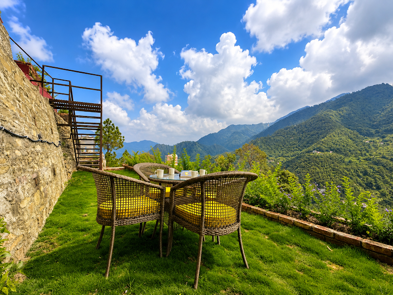 Kusumith Retreats @ Ramgarh, Uttarakhand - Kusumith Retreats @ Ramgarh, Uttarakhand, Old Bunglow, Road, Jhutia, Ramgarh, Uttarakhand 263137, India