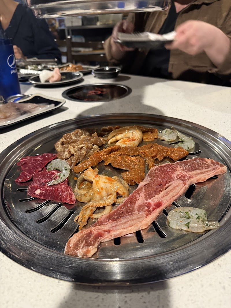 Seoul Korean BBQ & Hotpot - Seoul Korean BBQ & Hotpot, 100 Zan Rd, Charlottesville, VA 22901, USA