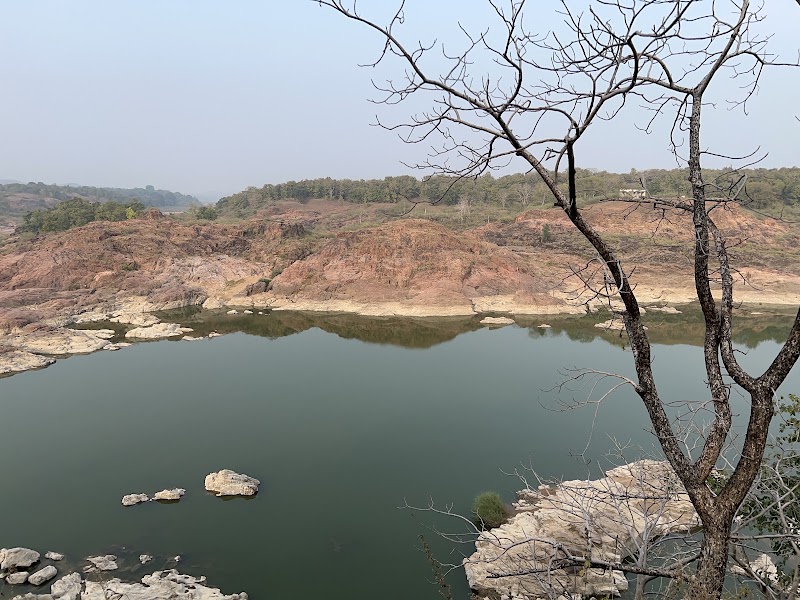 Panna Tiger Reserve - Panna Tiger Reserve, Mohan Niwas Palace, Gahra - Kunjvan Rd, Rani Baag, Panna, Madhya Pradesh 488001, India