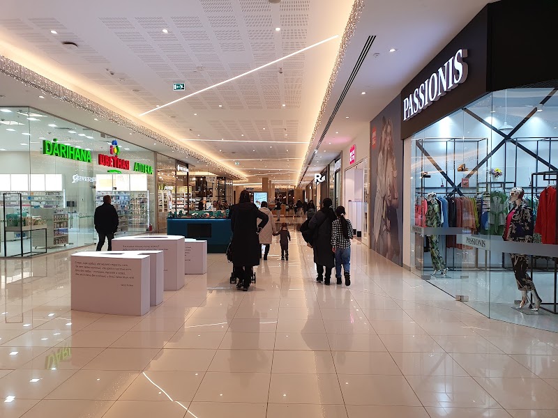 Abu Dhabi Plaza - Abu Dhabi Plaza Syganak St 60/5, Astana 020000, Kazakhstan