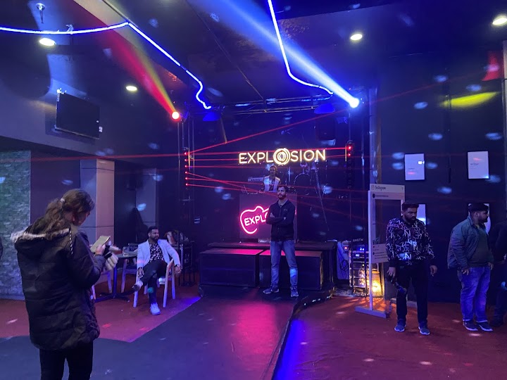Explosion NightClub - Explosion NightClub Ground Floor, Piccadily Multiplex, Mall Rd, Siyal, Manali, Himachal Pradesh 175131, India