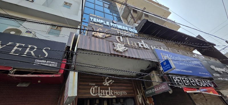 Hotel Clark Heights