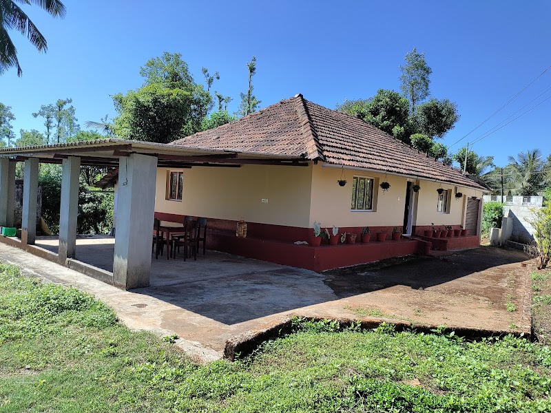 Coffee town homestay - Coffee town homestay Raxidi village, Kyamanahally, Sakleshpura, Mavinakolu, Karnataka 573165, India
