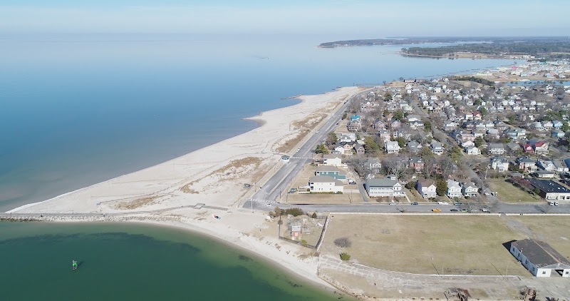 Cape Charles Beachfront - Cape Charles Beachfront Cape Charles Beachfront, 4 Bay Ave, Cape Charles, VA 23310, USA