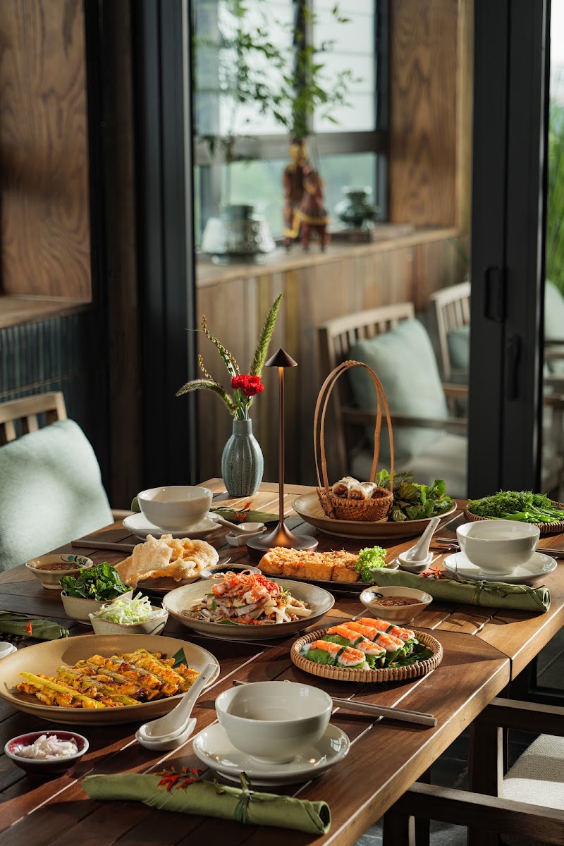 Cau Go Vietnamese Cuisine - Cau Go Vietnamese Cuisine, 9 Đinh Tiên Hoàng, Hoàn Kiếm, Hà Nội, Vietnam