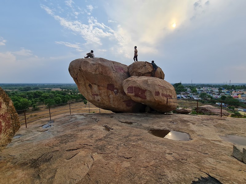 Jataayu Theme Park - Jataayu Theme Park, RJ27+W6H, Lepakshi Temple Rd, Lepakshi, Andhra Pradesh 515331, India
