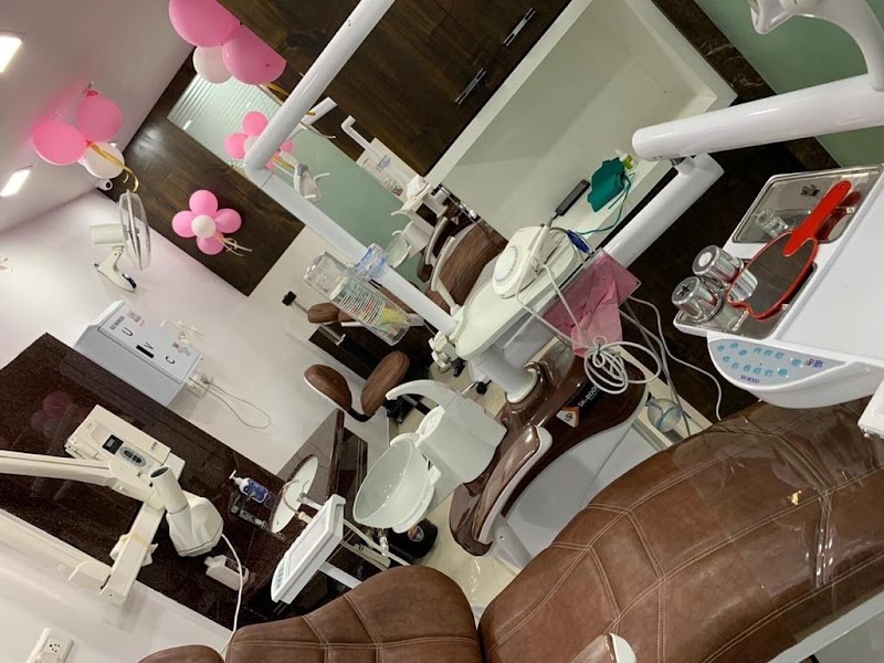 WORLD DENTAL SHOP - WORLD DENTAL SHOP SHOP NO LG 6A SAMVET SHIKHAR BUILDING, near GOVT DENTAL COLLEGE RAJBANDHA MAIDAN, Moudhapara, Raipur, Chhattisgarh 492001, India