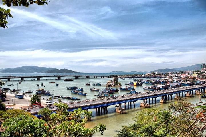 Trần Phú Bridge - Trần Phú Bridge, 756X+QMG, Bac NHA Trang, Khanh Hoa 650000, Vietnam