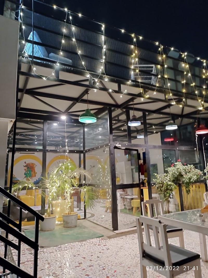 Musafir Cafe & Restaurant - Musafir Cafe & Restaurant The Hosteller, Fort Rd, Killi Khana, Sodagaran Mohalla, Jodhpur, Rajasthan 342001, India