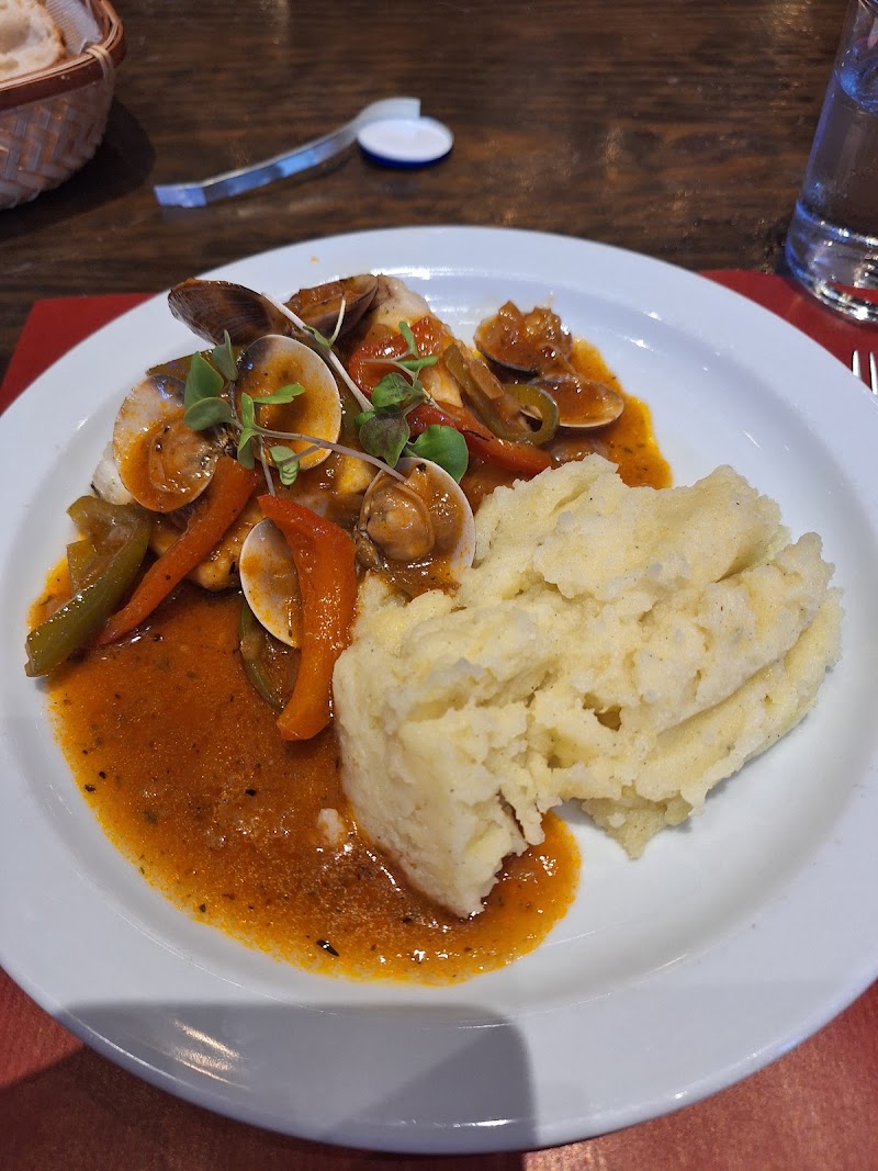 L'Estació Espai Gastronòmic - L'Estació Espai Gastronòmic, Av. del Marquès de l'Argentera, 6, 8, Ciutat Vella, 08002 Barcelona, Spain