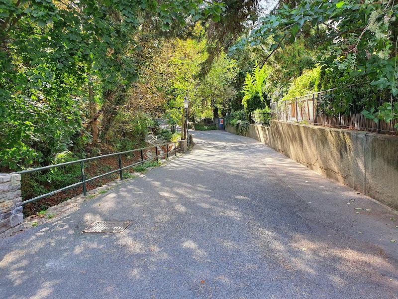 Stadtwanderweg 1 - Stadtwanderweg 1, Zahnradbahnstraße, 1190 Wien, Austria