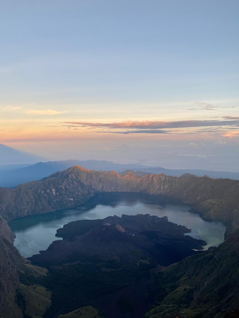 Lombok Hiking Tour – Mount Rinjani Trekking Guide Organizer And Tour Around Islnad Of Lombok - Lombok Hiking Tour – Mount Rinjani Trekking Guide Organizer And Tour Around Islnad Of Lombok, Jl. Raya Bayan, Anyar, Kec. Bayan, Kabupaten Lombok Utara, Nusa Tenggara Bar. 83354, Indonesia