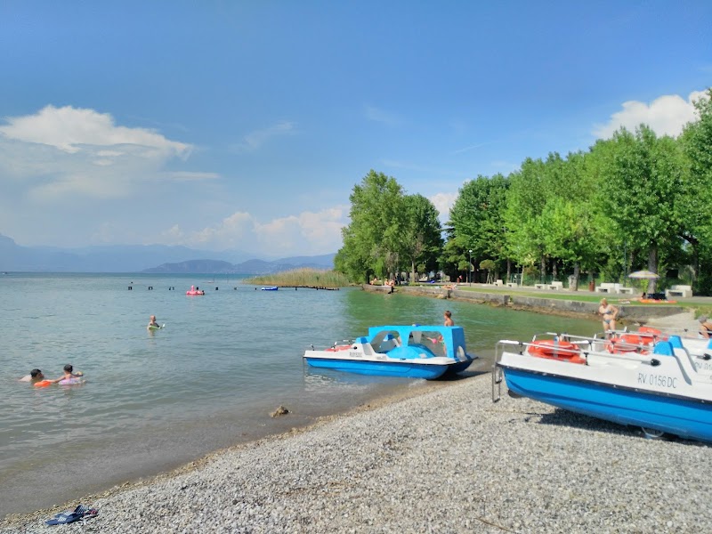 Lido Campanello - Lido Campanello Lungolago Giuseppe Garibaldi, 37019 Peschiera del Garda VR, Italy