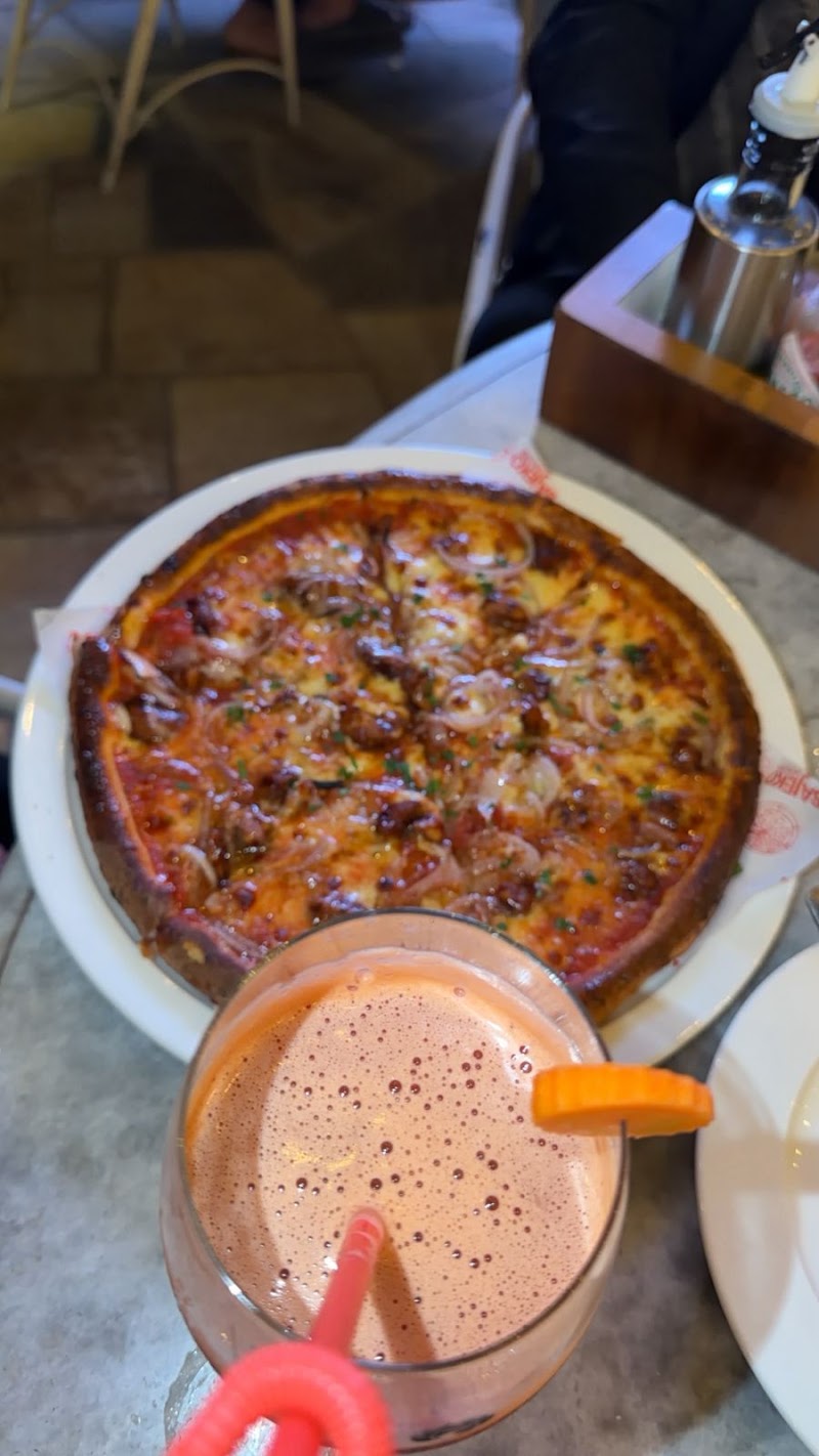 Kitchen Fusion Cafe - Kitchen Fusion Cafe F, 625, Ramphal Chowk Rd, next to Vishal Mega Mart, Block F, Sector 7 Dwarka, Palam, New Delhi, Delhi, 110077, India