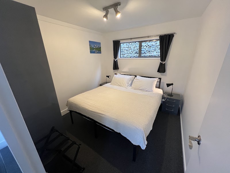 Lakeview Apartments