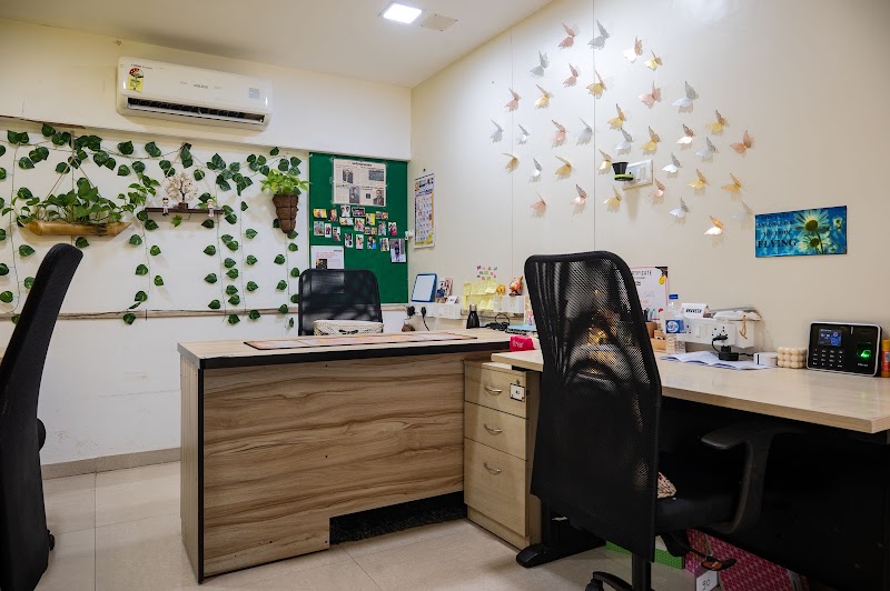 The Playce: Coworking, Events & Cafe - The Playce: Coworking, Events & Cafe Marathon Maxima, Lal Bahadur Shastri Marg, near Sonapur Signal, Moti Nagar, Mulund Colony, Mulund West, Mumbai, Maharashtra 400080, India