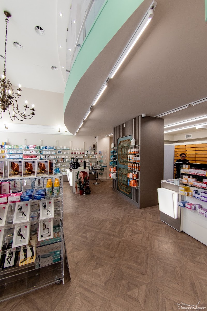 Farmacia Repubblica - Farmacia Repubblica Via Vittorio Emanuele Orlando, 73, 00185 Roma RM, Italy