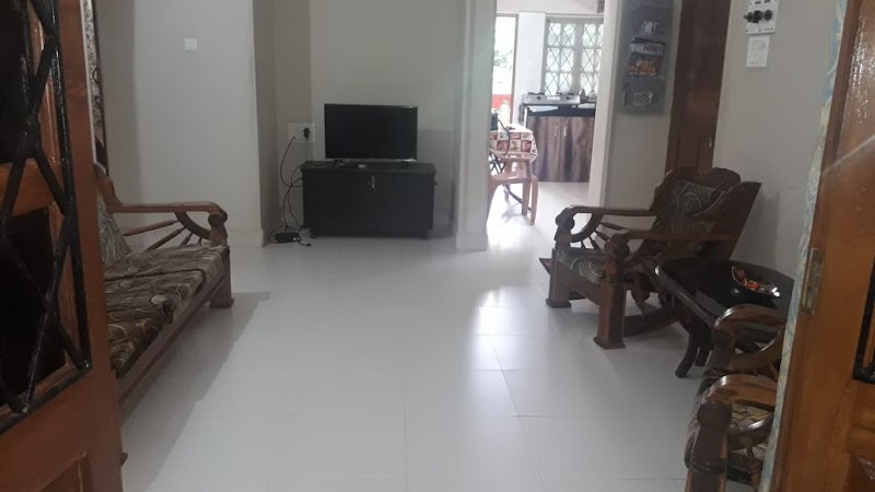 Xavier House - Xavier House, near Hotel Leela Inn, behind Newtons supermarket, Pintos Vaddo, Candolim, Goa 403515, India