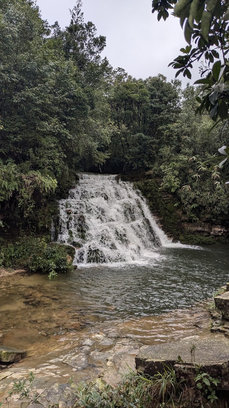 Pdem Falls - Pdem Falls 92HX+2JR, Meghalaya 793161, India
