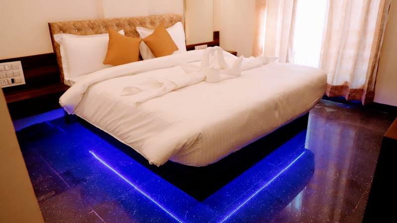 Hotel Dreamworld Mahabaleshwar - Hotel Dreamworld Mahabaleshwar Panchgani - Mahabaleshwar Rd, Bhose, Mahabaleshwar, Maharashtra 412805, India