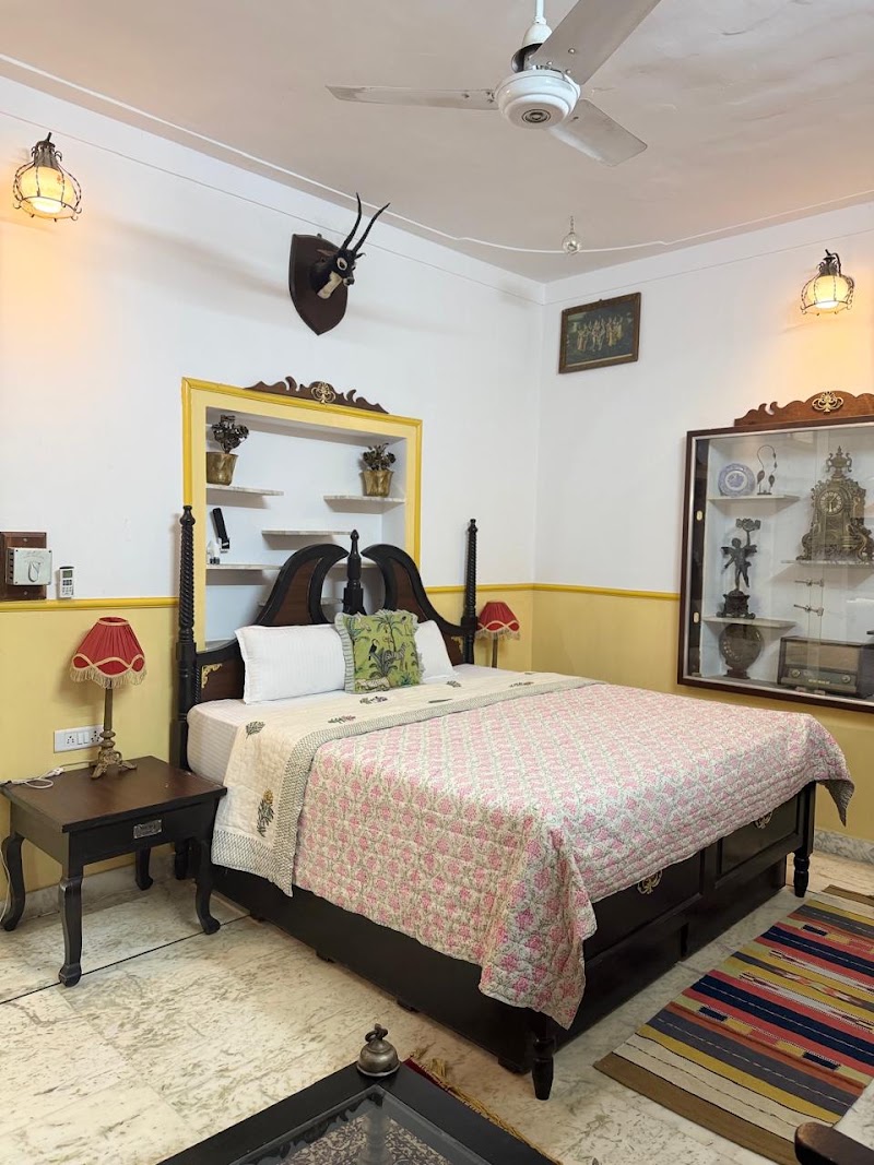 Lasani house home stay Udaipur - Lasani house home stay Udaipur Lasani house no. 10, near Kheda Circle, Shreenath Nagar, Sector 14, Hiran Magri, Udaipur, Gordhan Vilas Rural, Rajasthan 313001, India