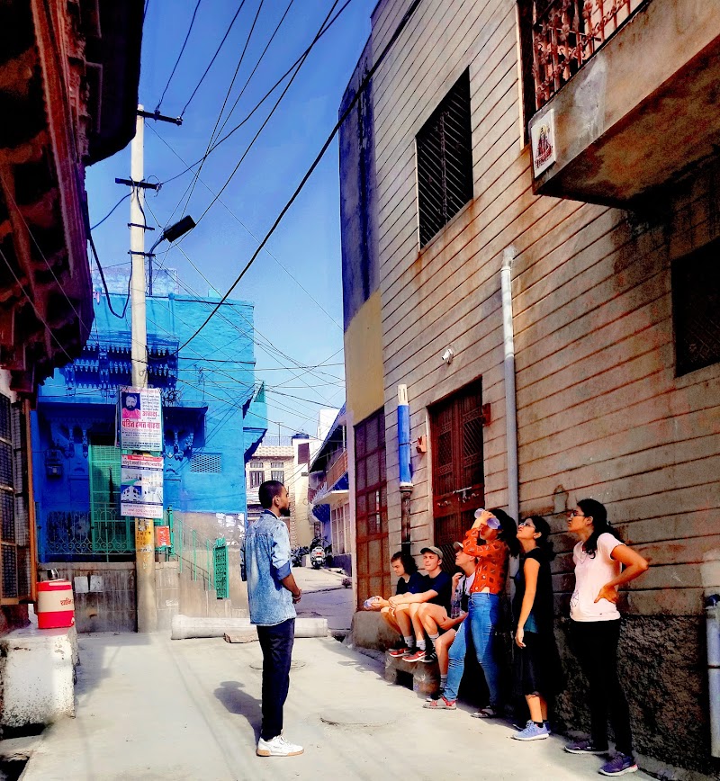 JODHPUR WALKING TOURS - JODHPUR WALKING TOURS Fateh Pol Road, juni mandi , Sodagaran Mohalla, Jodhpur, Rajasthan342001, Fateh Pol Rd, Outside Chandpol Gate, Police Station, Kabir Nagar, Jodhpur, Rajasthan 342024, India