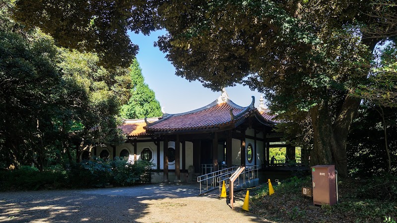 Old Goryo-tei (Taiwan Pavilion) - Old Goryo-tei (Taiwan Pavilion) Japan, 〒160-0014 Tokyo, Shinjuku City, Naitōmachi, 11番地 新宿御苑内