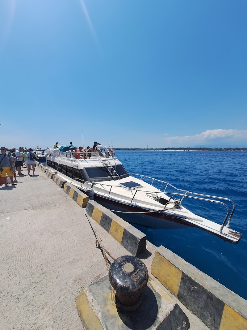 Gili Gili Fast Boat Harbor, Padang Bai - Gili Gili Fast Boat Harbor, Padang Bai, Jl. Silayukti, Pelabuhan, Padangbai, Kec. Manggis, Kabupaten Karangasem, Bali 80871, Indonesia