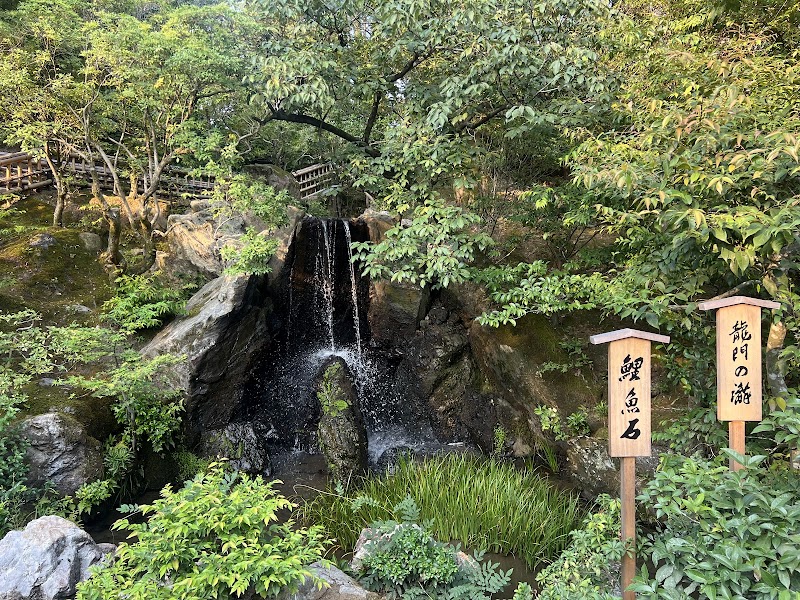 Kinkaku-ji - Kinkaku-ji 1 Kinkakujichō, Kita Ward, Kyoto, 603-8361, Japan