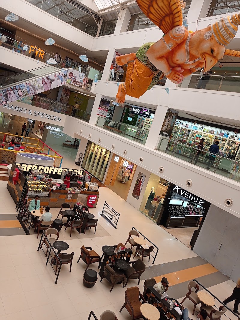 McDonald's - McDonald's G6 Magneto Mall, Ground Floor Maharshi Valmiki Ward, Great Eastern Rd, VIP Chowk, Raipur, Chhattisgarh 492001, India