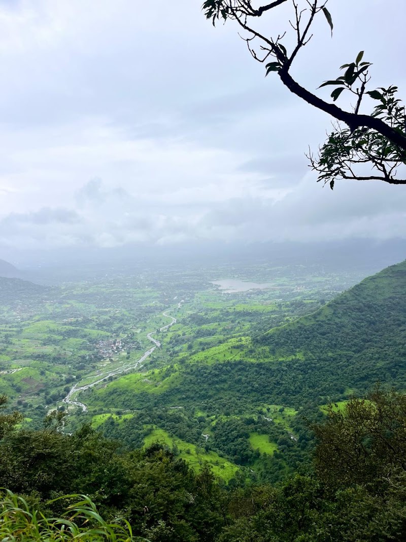Matheran Hills - Matheran Hills Neral - Matheran Rd, Aman Lodge, Matheran, Maharashtra 410102, India