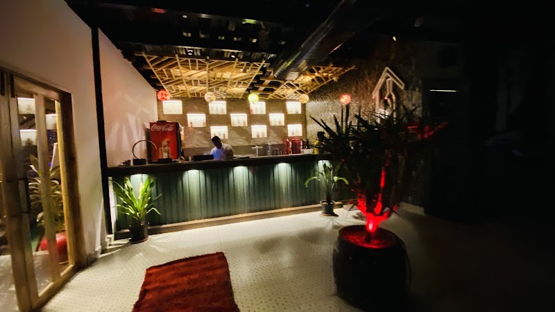 Bottle Roof Family Bar And Kitchen - Bottle Roof Family Bar And Kitchen 30, road 5, Plot no 29, Chandrapuri Colony, opp. to Vijaya Lakshmi Theatre, Saraswati Nagar, Chandrapuri Colony, L. B. Nagar, Mansoorabad, Hyderabad, Telangana 500074, India