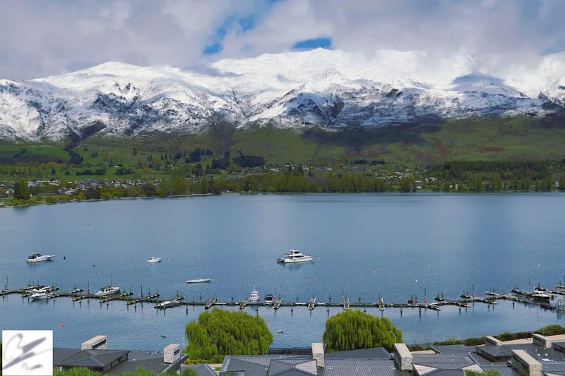 Lake Wānaka - Lake Wānaka, Otago Region, New Zealand