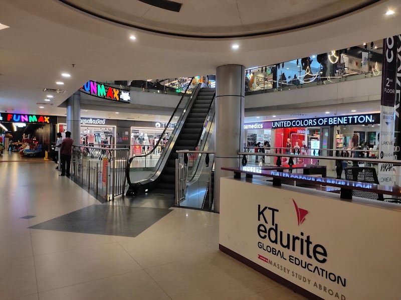 Focus Mall - Focus Mall, B2 City Tower, bus stand, 17/475 B1, Mavoor Rd, near KSRTC, New Bus Stand, Opposite Focus Mall, EMS Stadium, Tazhekkod, Kozhikode, Kerala 673004, India