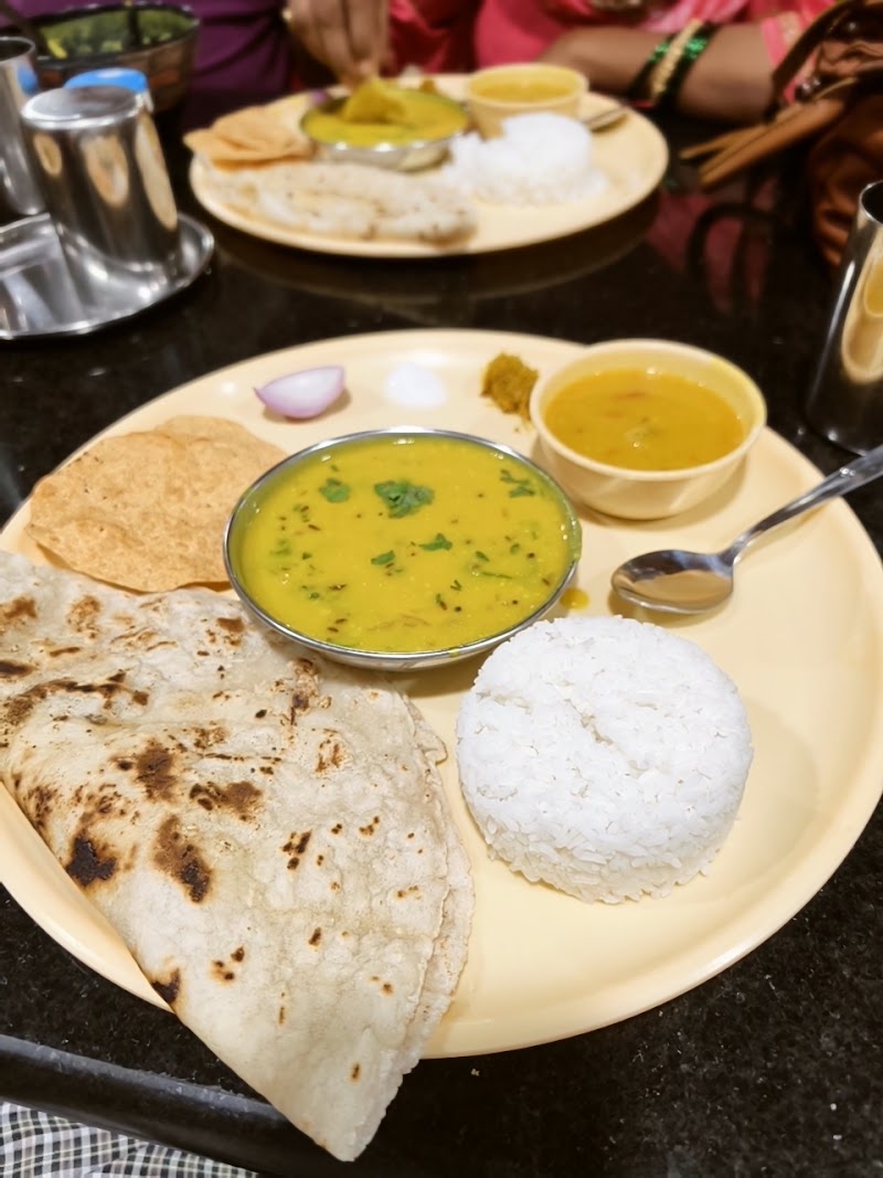 Daryasarang Restaurant - Daryasarang Restaurant near St stand, Rajwadi, Ganpatipule, Maharashtra 415615, India