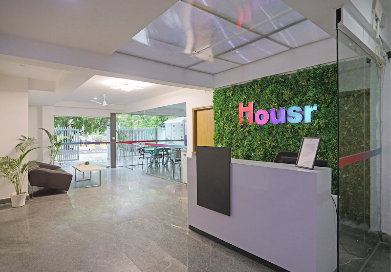 Housr 43 Paras - Housr 43 Paras House No. 1319, Sector 43, Gurugram, Haryana 122009, India