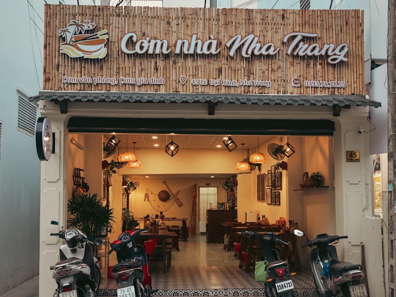 Cơm Nhà Nha Trang - 베트남 밥 전문점