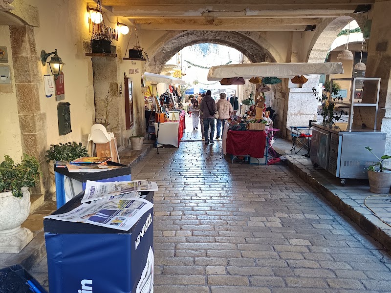 Côte d'Azur Villas - Côte d'Azur Villas, Villantipolis 473 Route des Dolines Villa 1 06560 Valbonne, 06560 Antibes, France