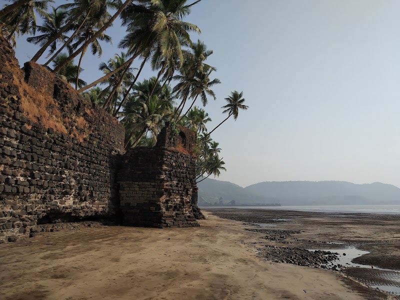Revdanda Fort - Revdanda Fort Revdanda, Maharashtra 402202, India