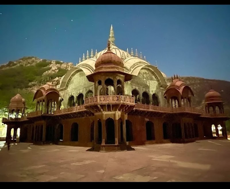 Moosi Maharani Ki Chhatri