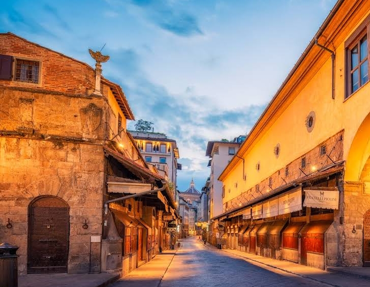 Ponte Vecchio - Ponte Vecchio Ponte Vecchio, 50125 Firenze FI, Italy