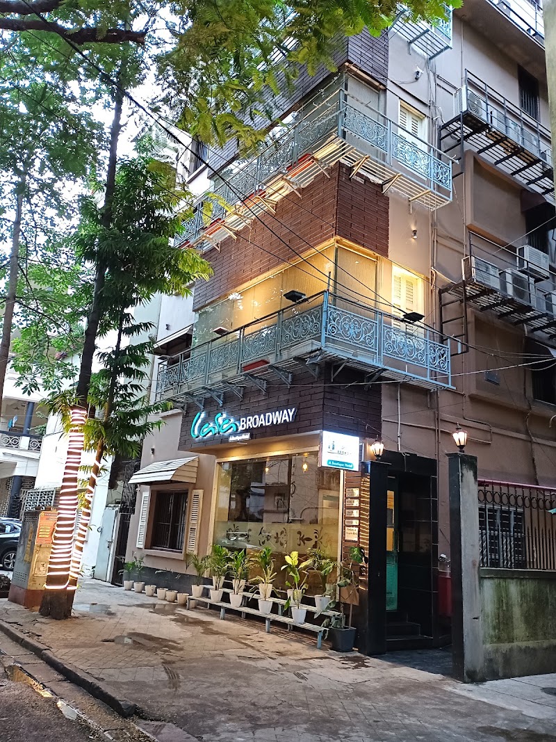 Capital O 9125 Casa Broadway Hotel Kolkata